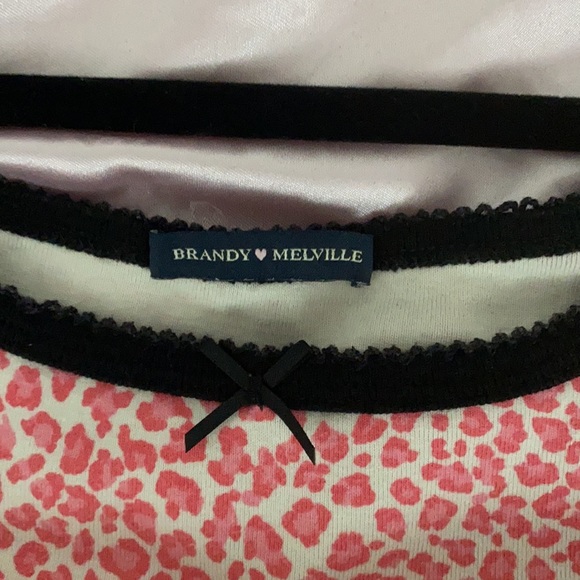 brandy melville belle tank top - Picture 3 of 3